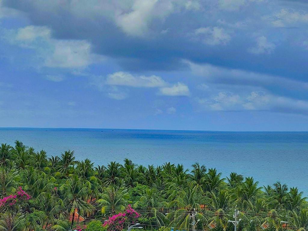 Victoria Phu Quoc Hotel Beachfront Night Market Exteriör bild